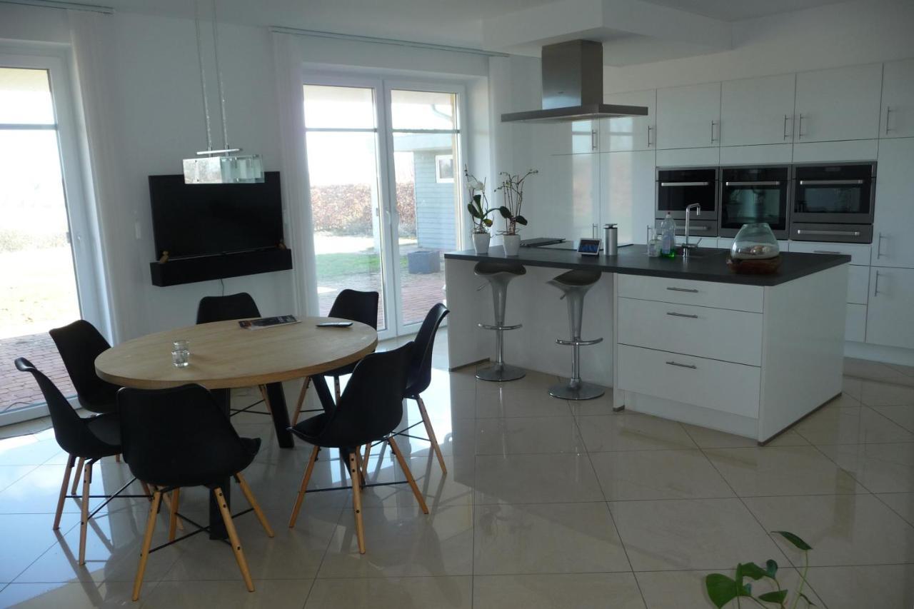 Vaerelse I Augustenborg I Stor Villa Ngoại thất bức ảnh