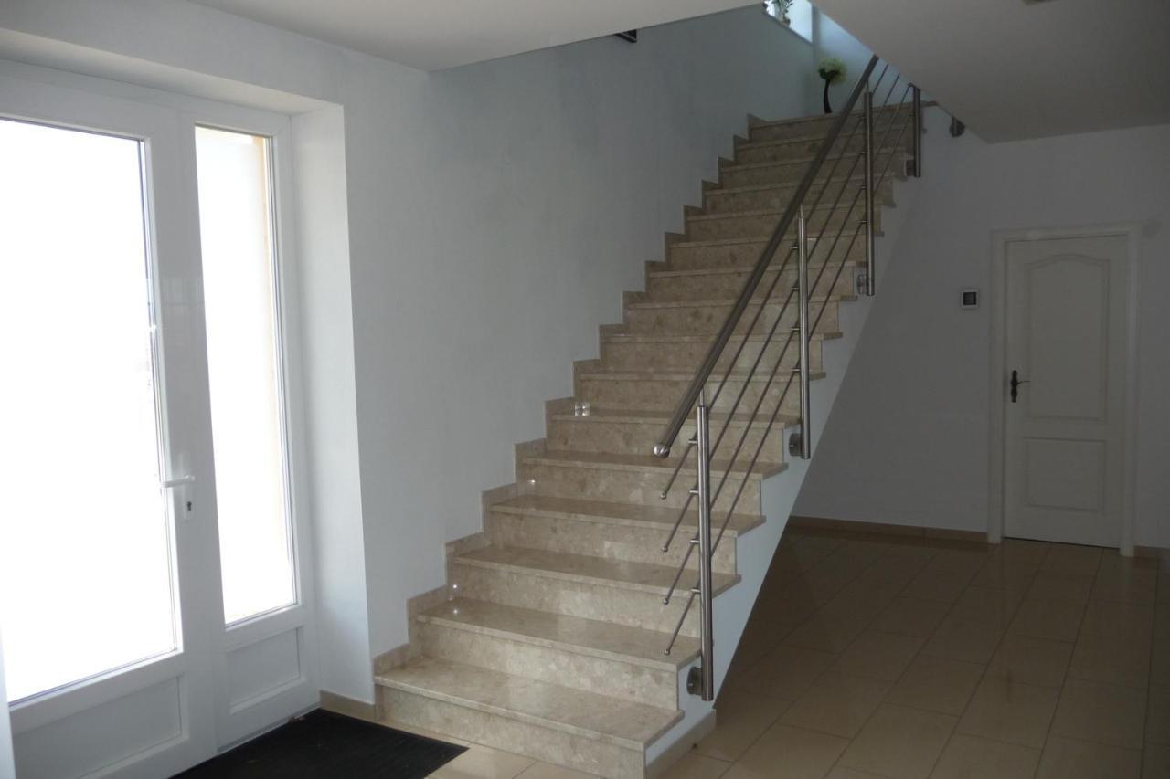 Vaerelse I Augustenborg I Stor Villa Ngoại thất bức ảnh