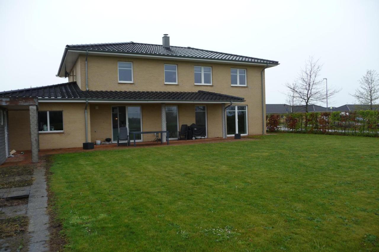 Vaerelse I Augustenborg I Stor Villa Ngoại thất bức ảnh